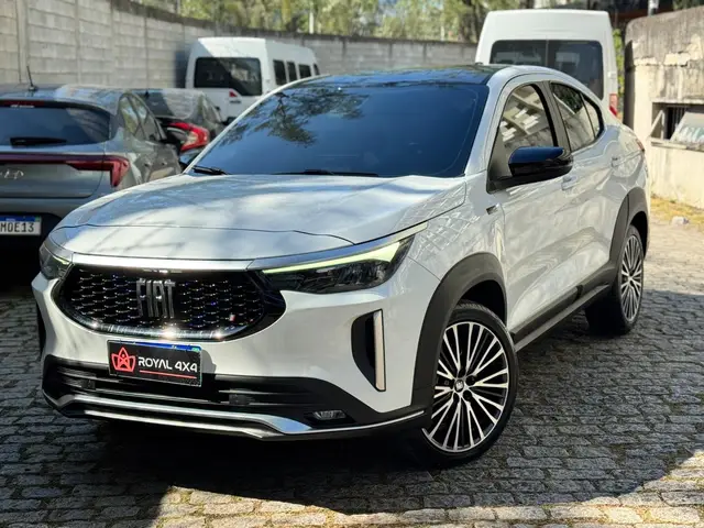 Carro Fiat Fastback 2025 Limited Edition