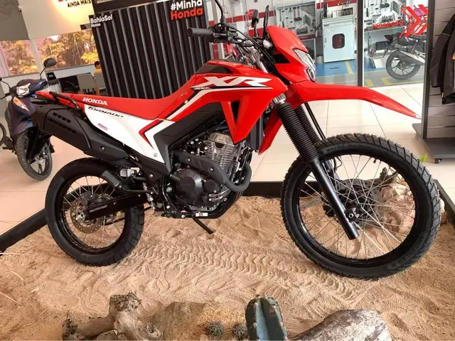 Moto Honda XR 300L 2025 Tornado