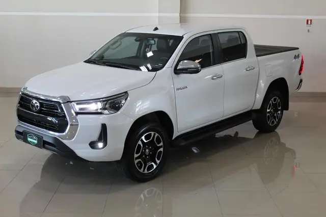 Carro Toyota Hilux Cabine Dupla 2022 GR-S 4x4 2.8 TDI Dies. Aut.