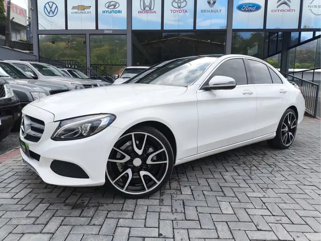 Carro Mercedes-Benz C 180  2016 1.6
