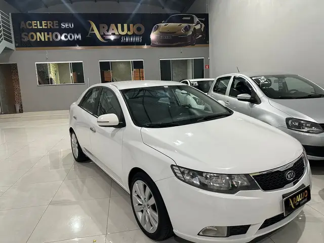 Carro Kia Cerato 2012 EX 1.6 16V E.273(aut)