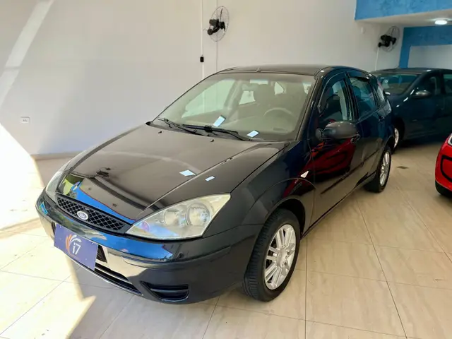 Carro Ford Focus Hatch 2009 GL 1.6 8V (Flex)