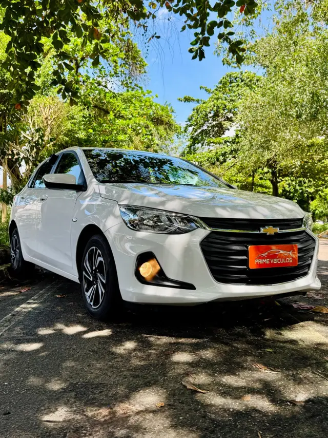 Carro Chevrolet Onix 2024 LT 1.0