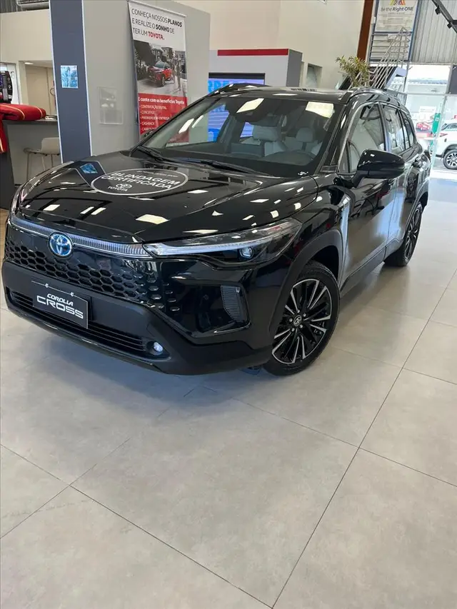 Carro Toyota Corolla Cross 2026 XRX Hybrid 1.8