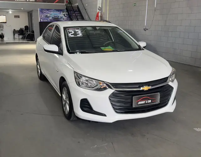 Carro Chevrolet Onix Plus 2023 LT 1.0
