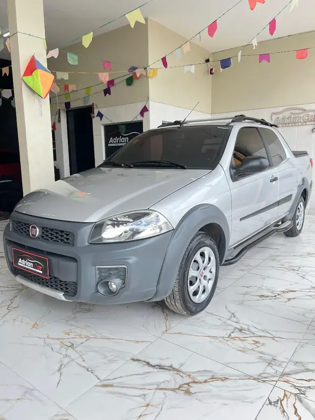 Carro Fiat Strada 2016 Working 1.4 (Flex) (Cabine Dupla)