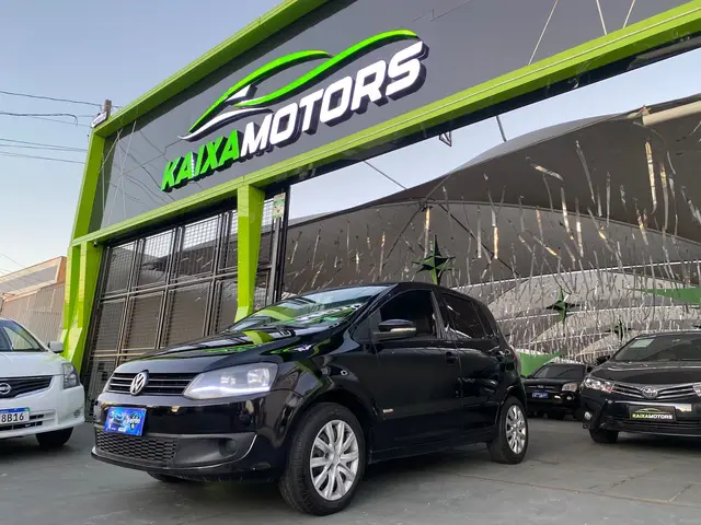 Carro Volkswagen Fox 2013 1.0 TEC (Flex) 2p