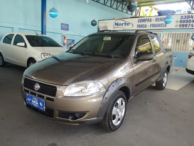 Carro Fiat Strada 2012 Working 1.4 (Flex) (Cabine Dupla)