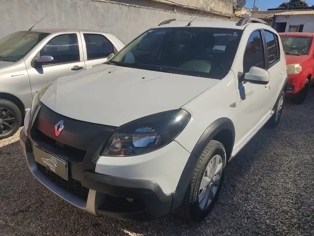 Carro Renault Sandero Stepway 2014 1.6 8V (flex)