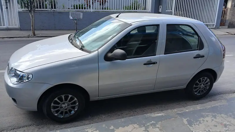 Fiat Palio Fire 1.0 8V (Flex) 4p