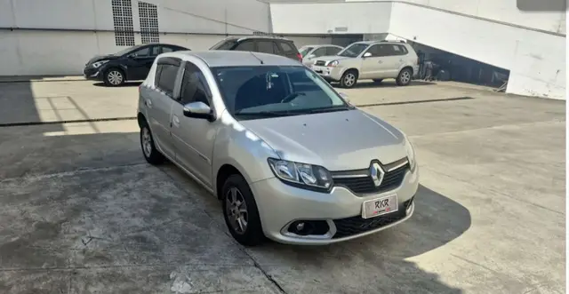 Carro Renault Sandero Stepway 2017 1.6 8V Easy-R (Flex)