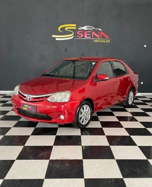Carro Toyota Etios 2017 XLS 1.5 (Aut) (Flex)