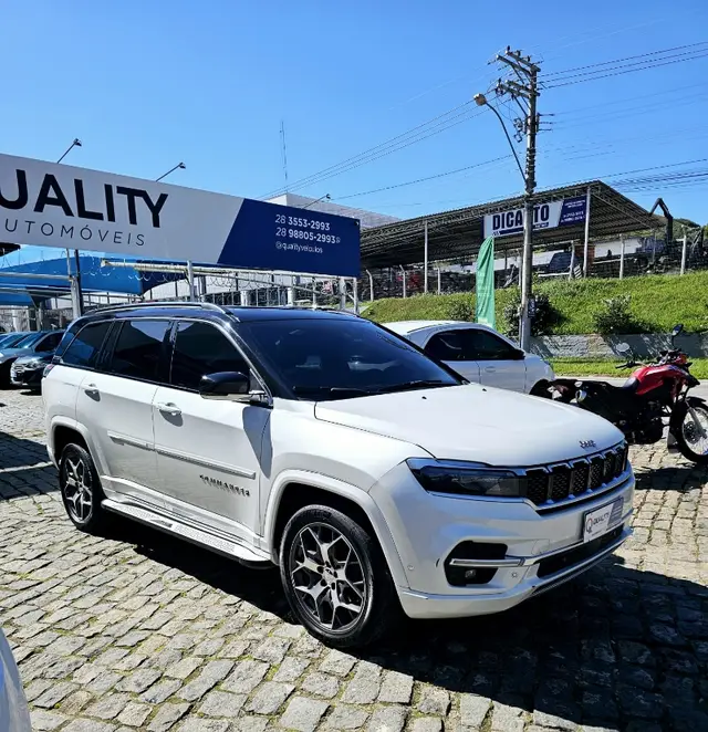 Carro Jeep Commander 2023 Overland 2.0 TD380