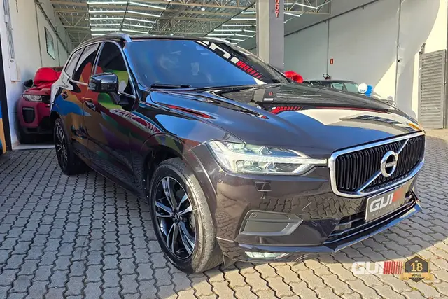 Carro Volvo XC60 2018 2.0 T5 Momentum AWD