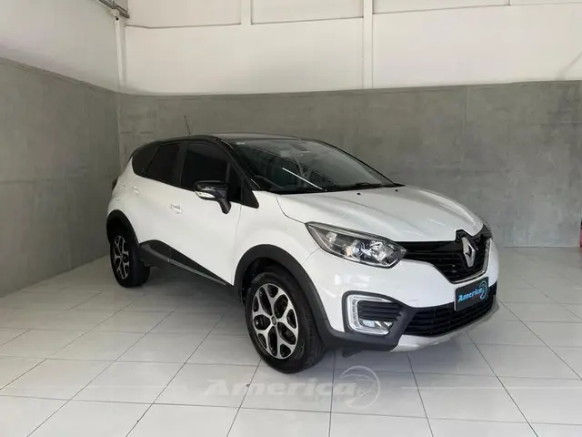 Carro Renault Captur 2018 Intense 1.6 16v SCe CVT (Flex)