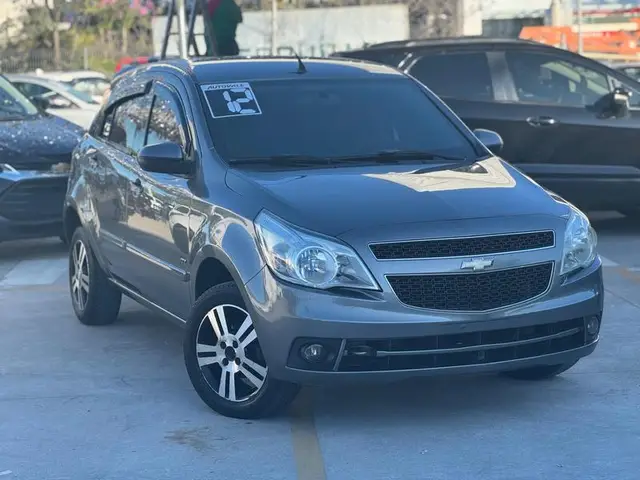 Carro Chevrolet Agile 2011 LTZ 1.4 8V (Flex)
