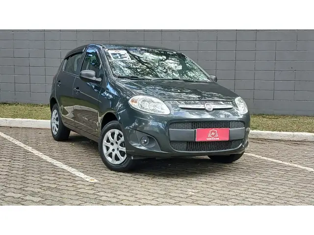 Carro Fiat Palio 2013 Attractive 1.0 8V (Flex)