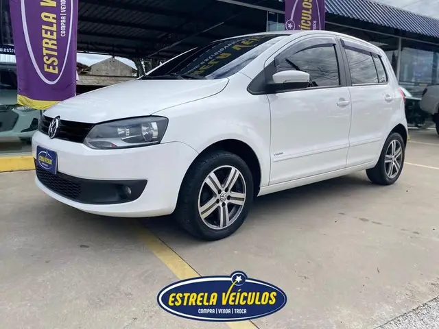 Carro Volkswagen Fox 2013 1.6 VHT (Flex)
