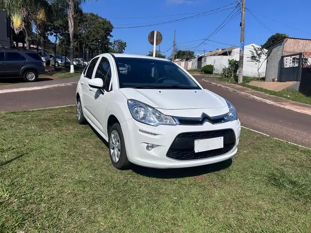 Carro Citroën C3 2019 Attraction 1.2 12V (Flex)