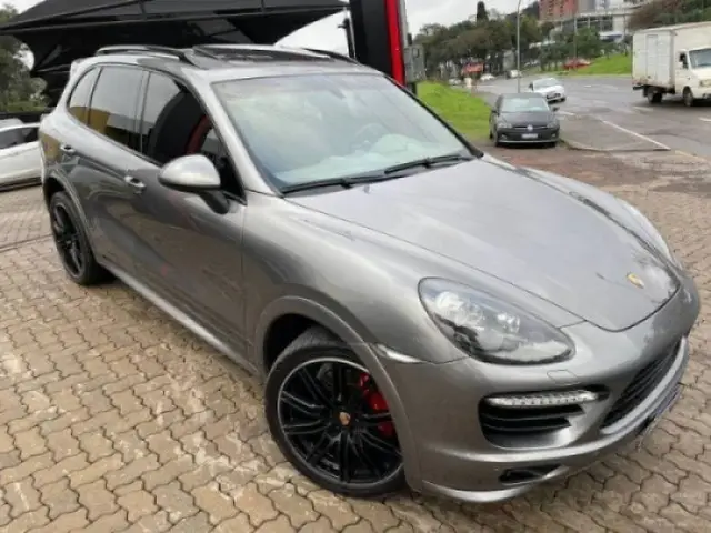 Carro Porsche Cayenne 2013 4.8 V8 GTS 4WD
