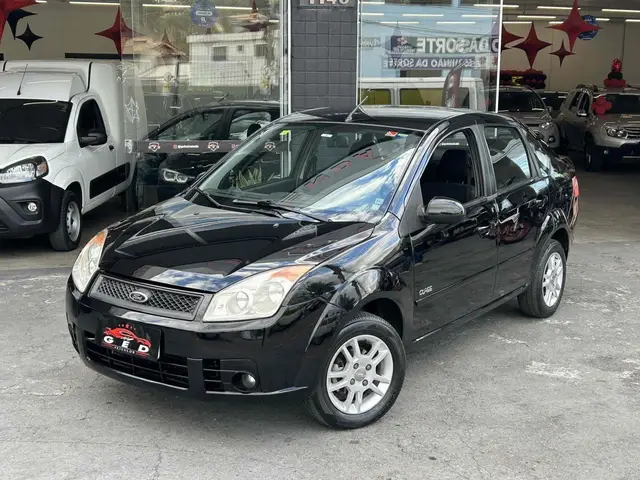 Carro Ford Fiesta Sedan 2009 Class 1.6 (Flex)