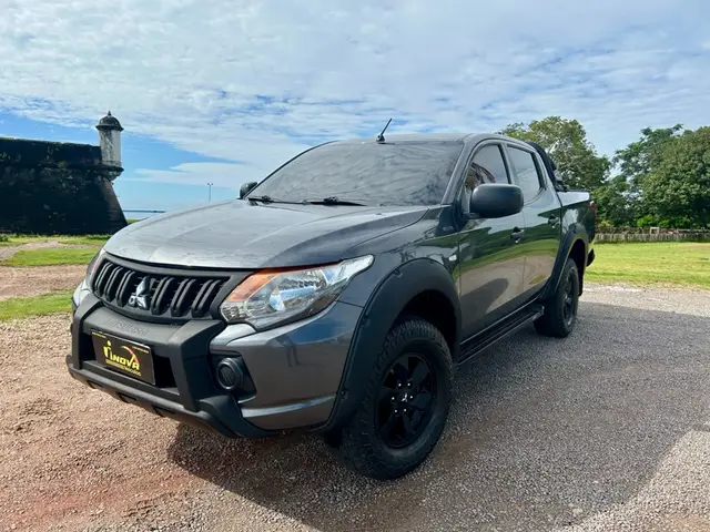 Carro Mitsubishi L200 Triton Sport 2020 Sport 2.4 GLX 4WD