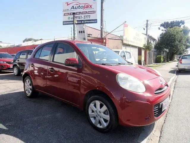 Carro Nissan March 2012 1.6 16V SV (Flex)