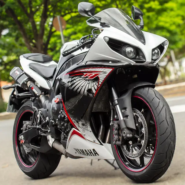 Carro Yamaha YZF R1 2013 1000 cc