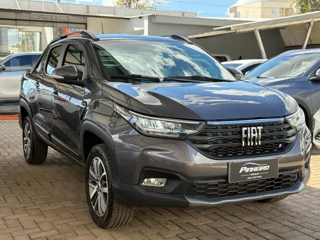 Carro Fiat Strada 2023 Volcano 1.3 8V CD AT