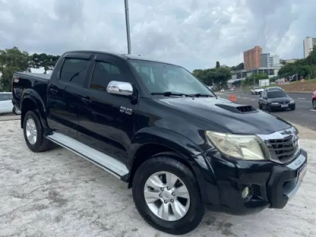 Carro Toyota Hilux Cabine Dupla 2012 Hilux 3.0 TDI 4x4 CD SRV