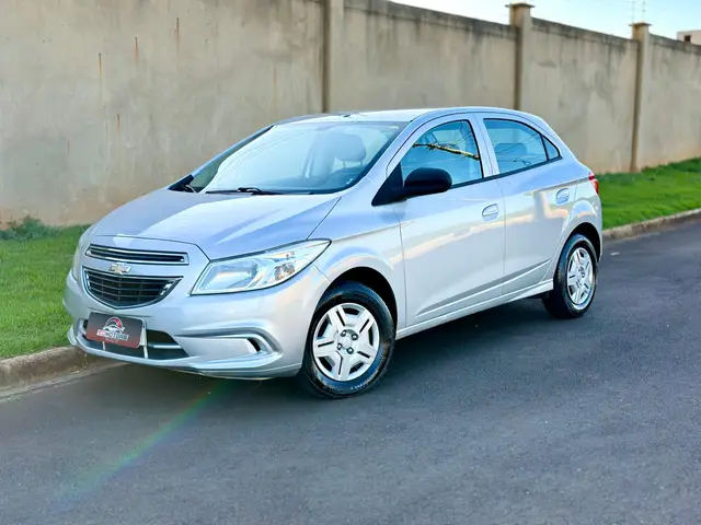 Carro Chevrolet Onix 2016 1.0 LT SPE/4
