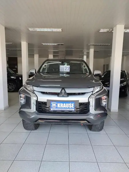 Carro Mitsubishi L200 Triton Sport 2022 HPE 2.4 DID-H 4x4 (Aut)