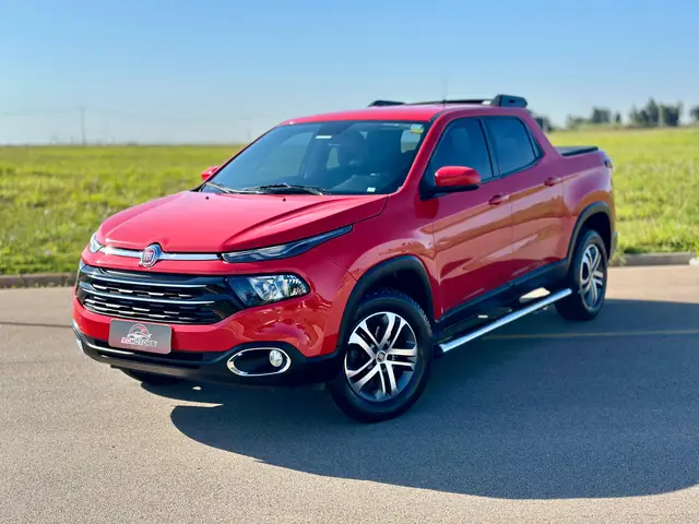 Carro Fiat Toro 2017 Freedom 2.4 TigerShark AT9 (Flex)