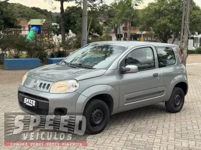 Carro Fiat Uno 2012 Vivace 1.0 8V (Flex) 2p