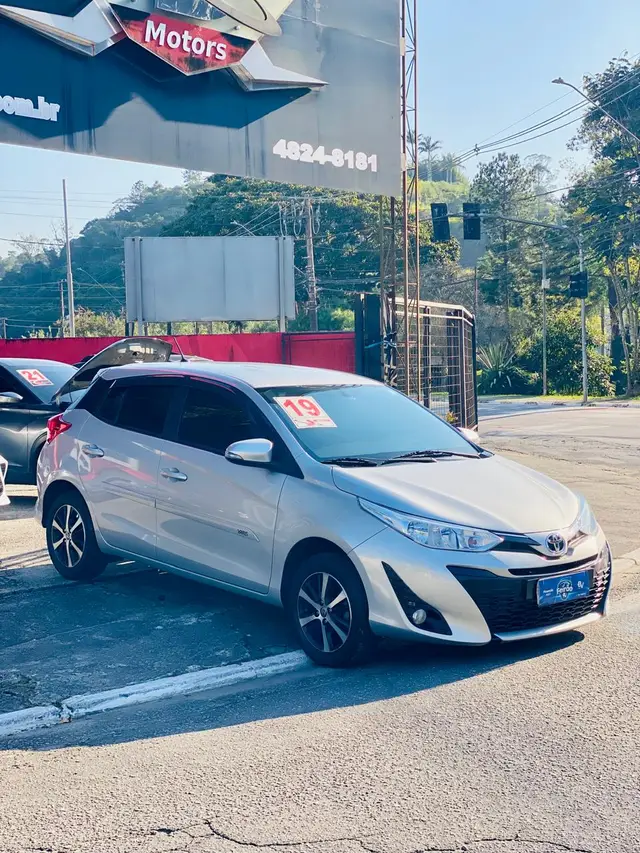 Carro Toyota Yaris 2019 1.5 XS CVT (Flex)