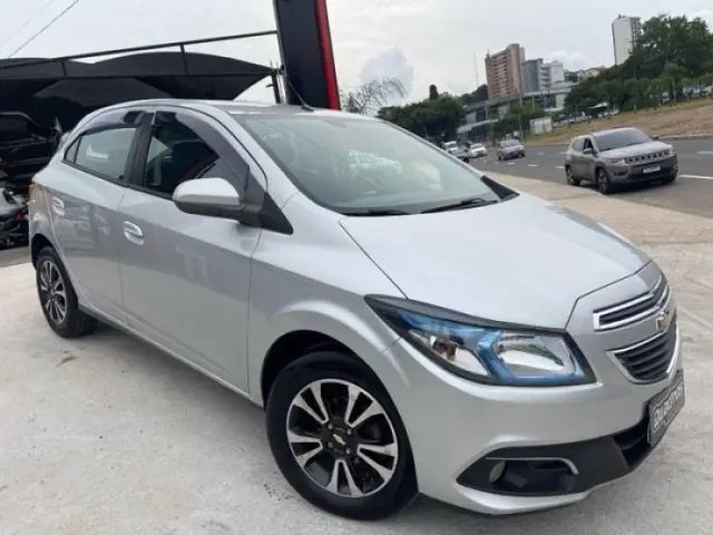 Carro Chevrolet Onix 2015 1.4 LTZ SPE/4