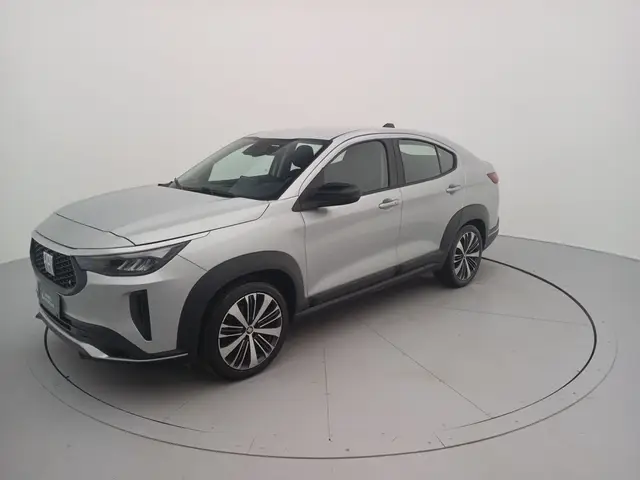 Carro Fiat Fastback 2024 Audace