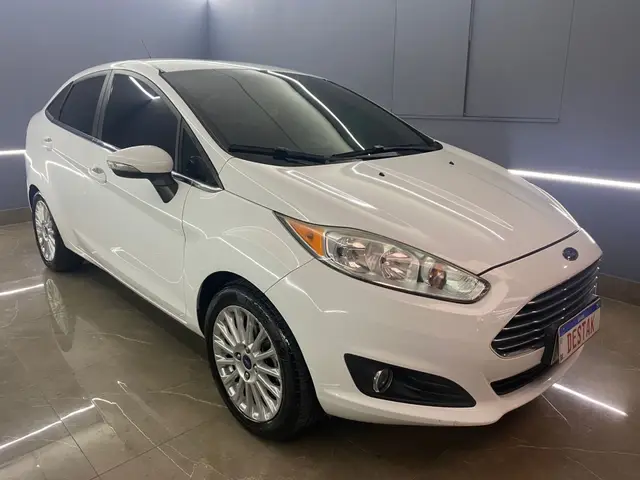 Carro Ford New Fiesta Hatch 2015 New Fiesta Titanium 1.6 16V PowerShift