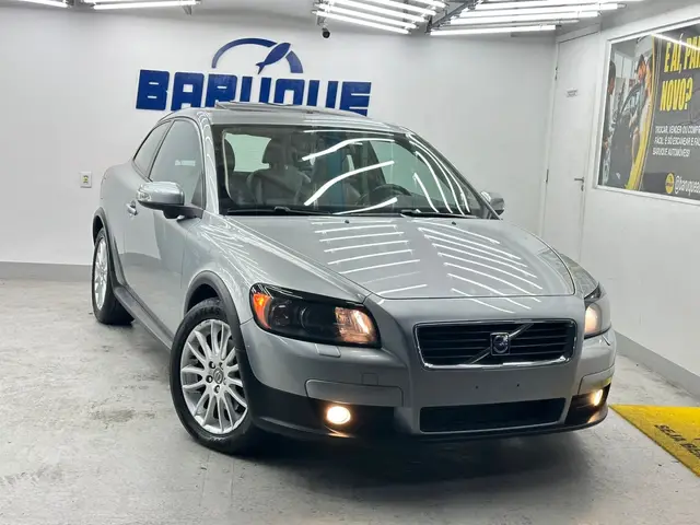 Carro Volvo C30 2008 T5 2.5 Turbo