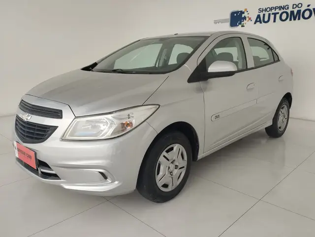 Carro Chevrolet Onix 2016 1.0 LS SPE/4