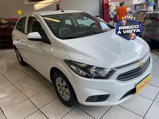 Carro Chevrolet Onix 2019 1.0 LT SPE/4