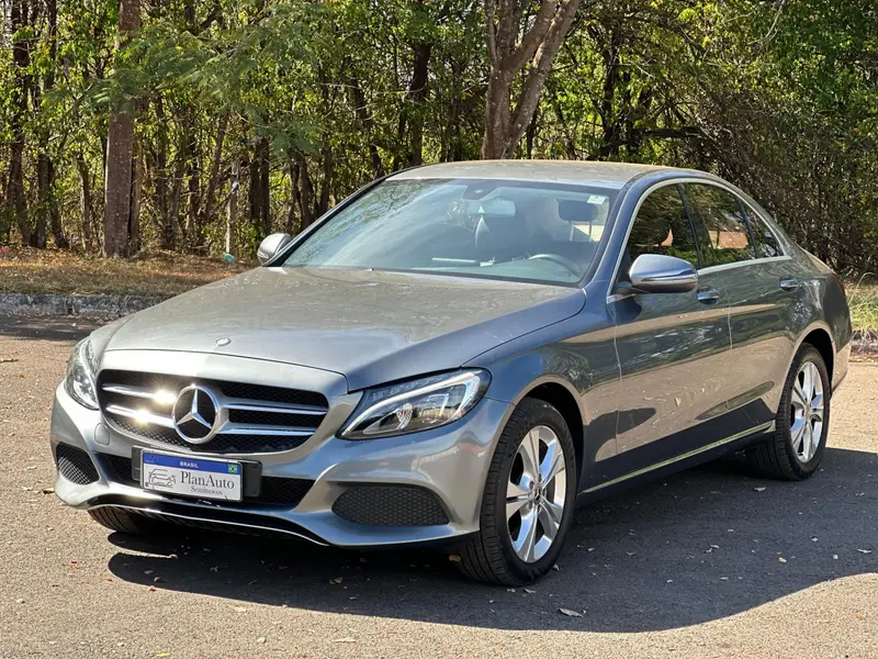 Mercedes-Benz Classe C C 180 Exclusive FlexFuel