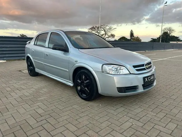 Carro Chevrolet Astra Hatch 2007 Advantage 2.0 (Flex)