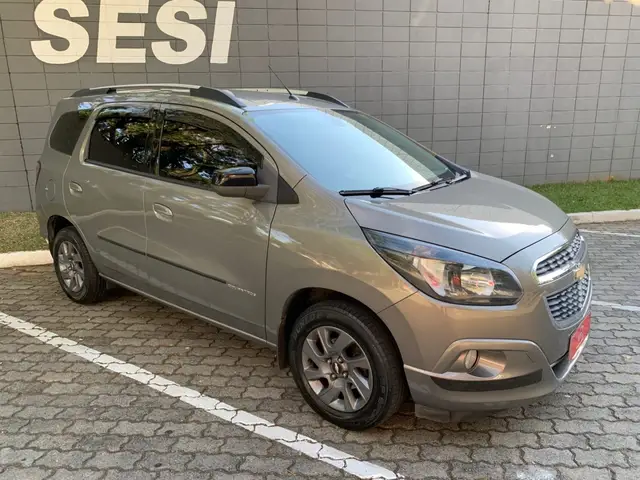Carro Chevrolet Spin 2017 Advantage 5S 1.8 (Flex) (Aut)