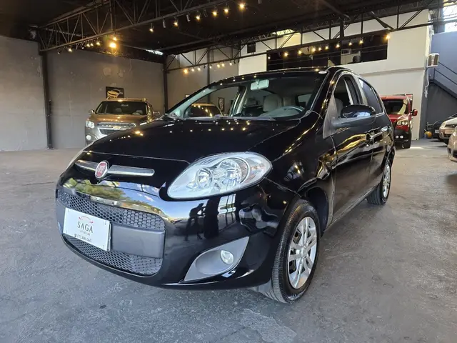 Carro Fiat Palio 2013 Attractive 1.0 8V (Flex)