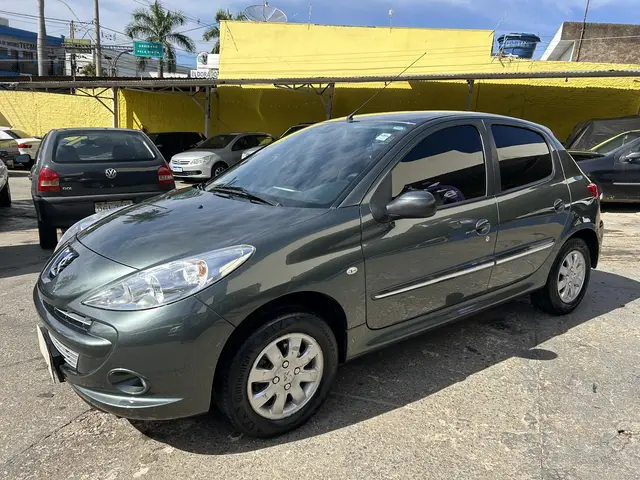 Carro Peugeot 207 2012 Hatch XR Sport 1.4 8V (flex)