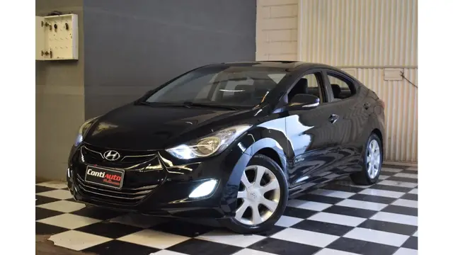 Carro Hyundai Elantra 2013 Sedan 1.8 GLS (aut)