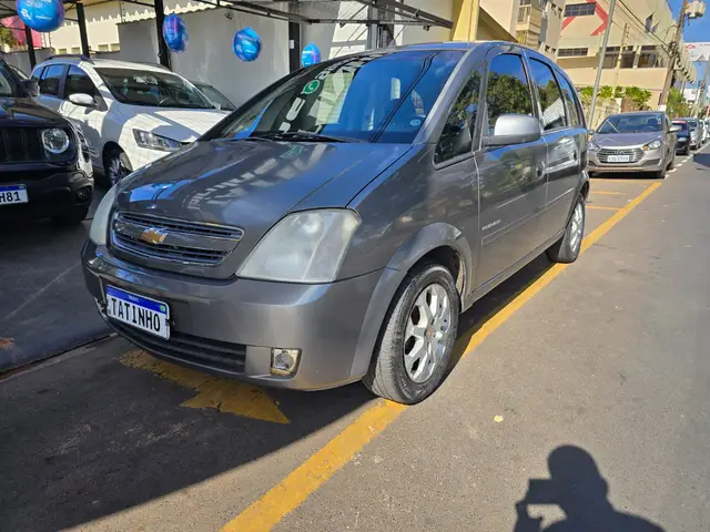 Carro Chevrolet Meriva 2011 Premium 1.8 (Flex) (easytronic)
