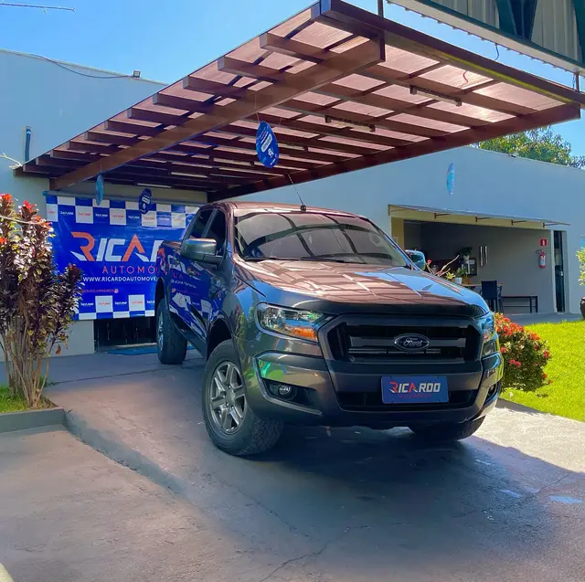 Carro Ford Ranger Cabine Dupla 2019 Ranger 2.2 TD XLS CD 4x4 (Aut)