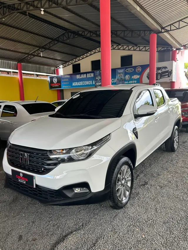 Carro Fiat Strada 2022 Volcano 1.3 CD (Flex)